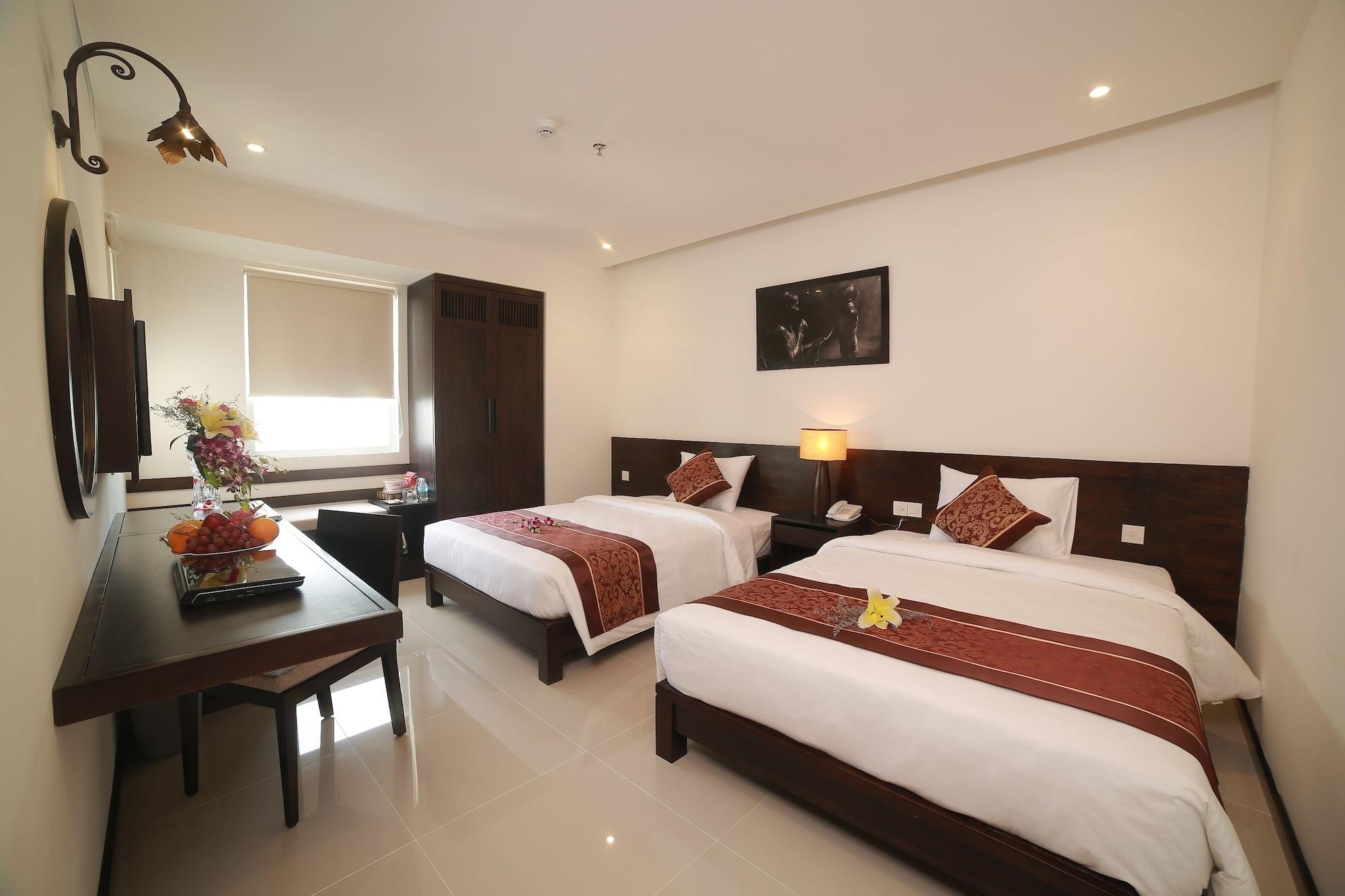 Edele Nha Trang Hotel Bagian luar foto