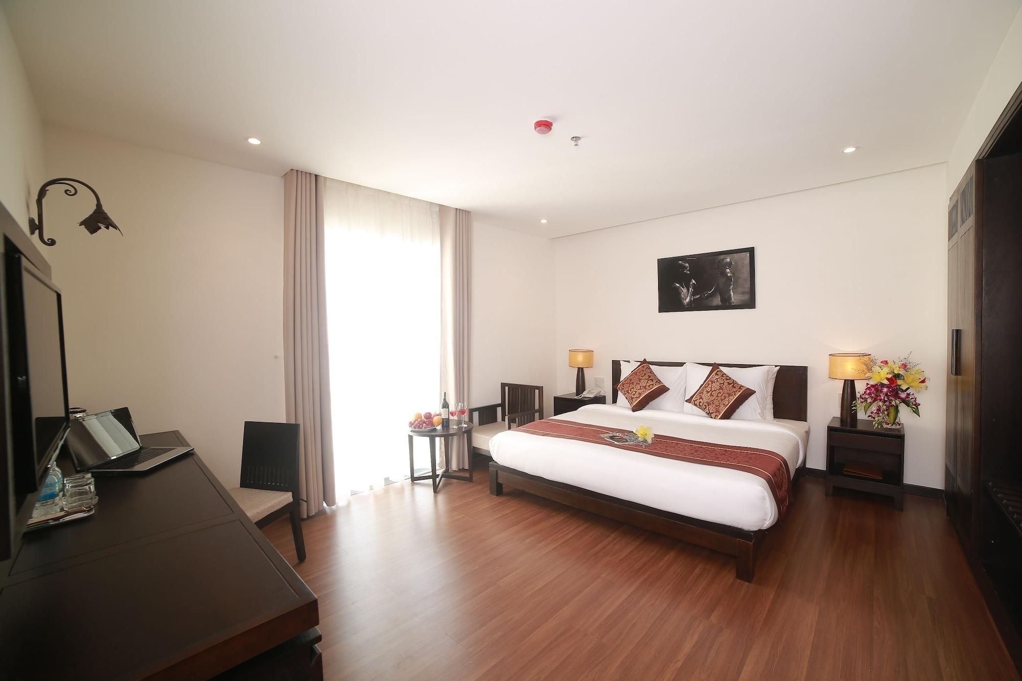 Edele Nha Trang Hotel Bagian luar foto