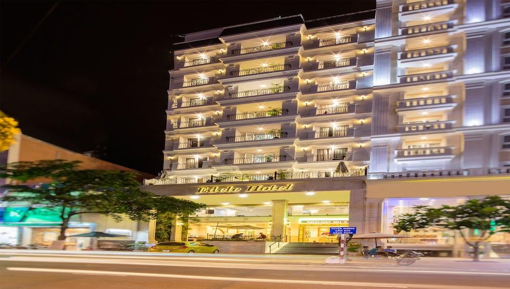 Edele Nha Trang Hotel Bagian luar foto