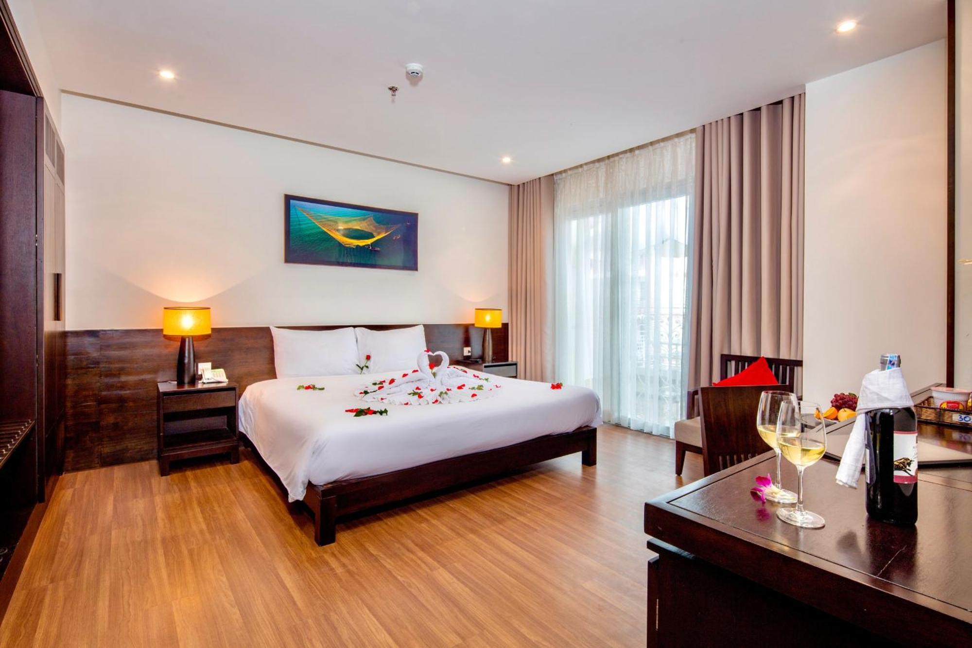 Edele Nha Trang Hotel Bagian luar foto