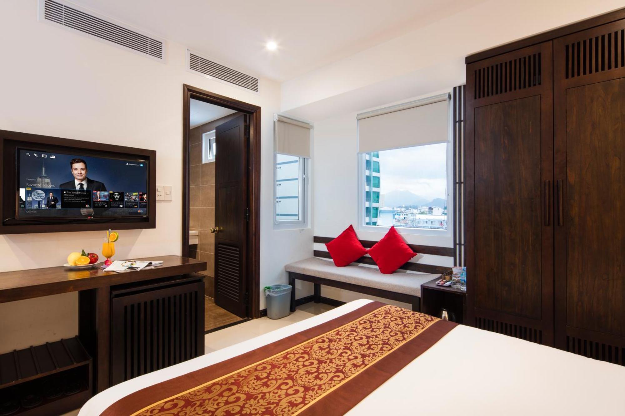 Edele Nha Trang Hotel Bagian luar foto