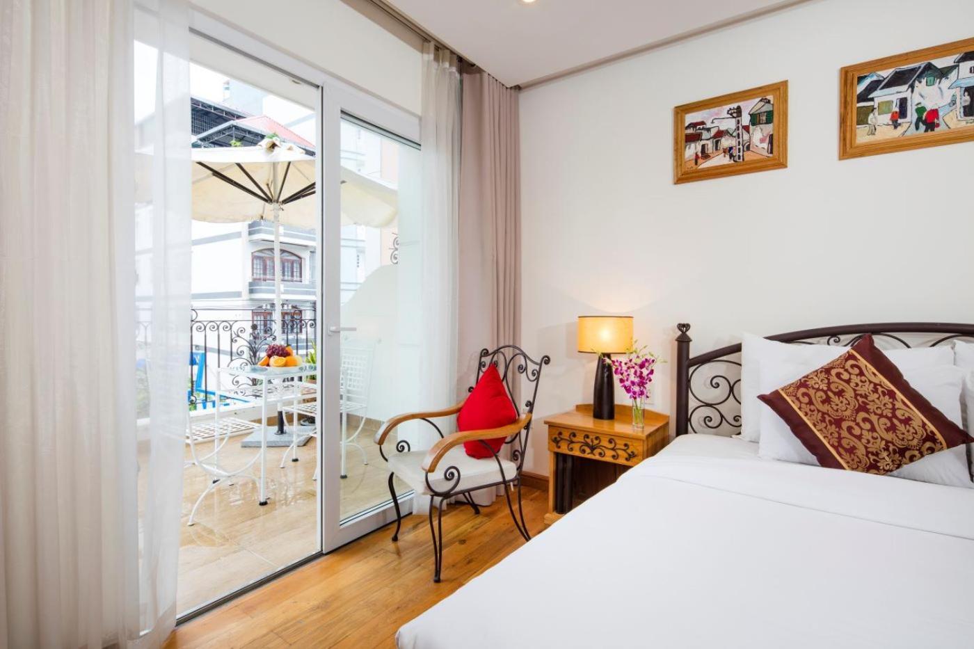 Edele Nha Trang Hotel Bagian luar foto